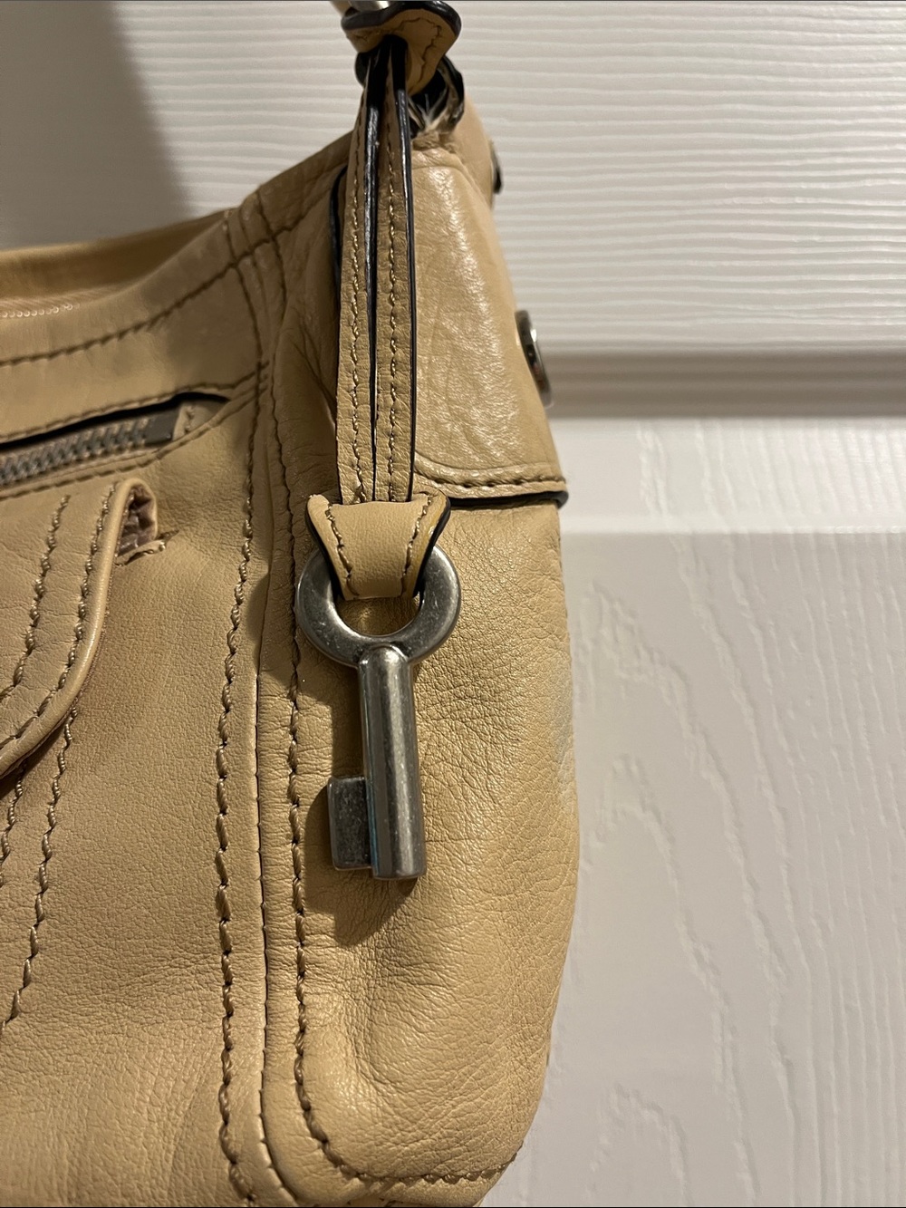 FOSSIL tan leather purse - Picture 4 of 12